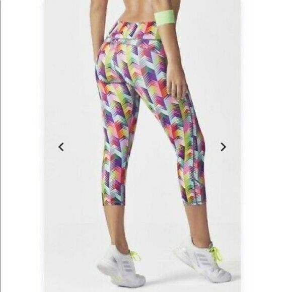 Fabletics Lima high intensity Multi Color Capri crop leggings Medium - Picture 2 of 10